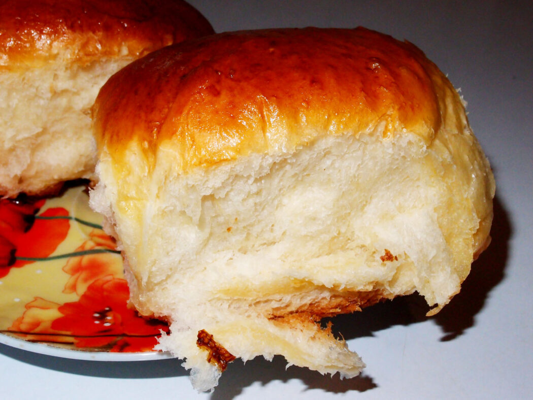Булочки с кокосовой начинкой