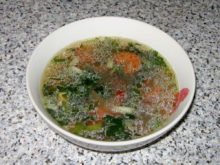 Куриный суп с овощной смесью