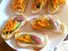 Бутерброды с морковь по-корейски и селедкой